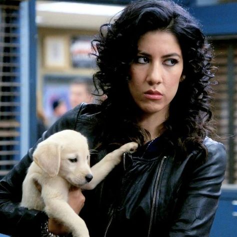 Rosa Brooklyn 99, Rosa Diaz Icon, Brooklyn Nine Nine Rosa, Rosa Diaz, Brooklyn 9 9, Stephanie Beatriz, Kathryn Hahn, Cop Show, Brooklyn 99