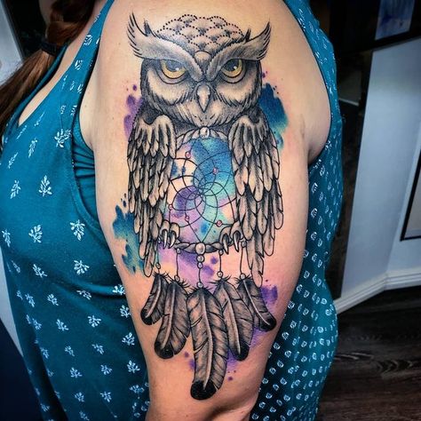 Owl Dreamcatcher Tattoo, Owl Dreamcatcher, Dreamcatcher Feathers, Colorado Tattoo, Dragon Tattoo Ideas, Cute Thigh Tattoos, Owl Dream Catcher, Dream Catcher Tattoo, Dragon Tattoos