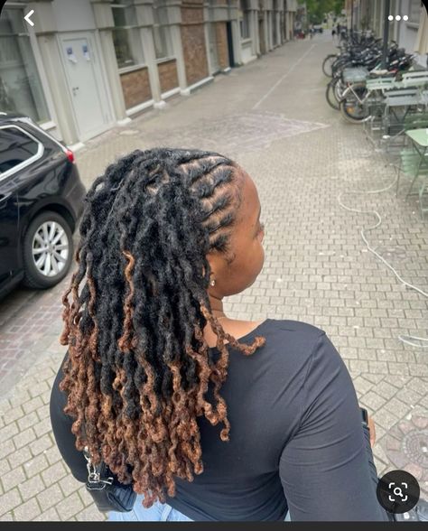 Twist Loc Styles, Female Dreadlocks Styles, Dreadlocks Hair Care, Dreads Styles For Women, Dreadlocks Hairstyles, Long Dreads, Short Locs, Cute Hairstyles For School, Curly Crochet Hair Styles