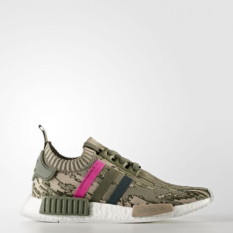 Adidas Nmd_r1, Japan Green, Street Style London, Adidas Camo, Vanessa Jackman, Adidas Shoes Originals, Japanese Text, Adidas Primeknit, Nike Tanjun