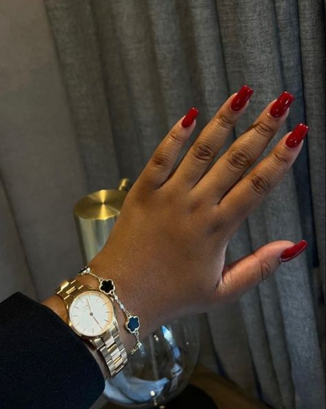 Cute Short Nails Black Women, Cute Short Nails Black, Nails For Dark Skin Tone, Short Nails Black Women, Short Nails Black, Nails For Dark Skin, Nails Black Women, Clear Glitter Nails, Cute Short Nails