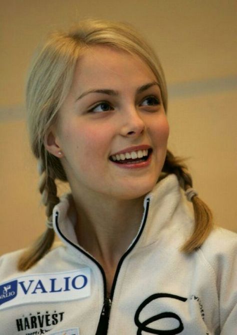 Kiira Korpi. Finnish figure skater, could be Charlize's little sister Figure Skating, Skating, Finland, Blonde Hair, A Woman, Blonde, Sports, Hair, White