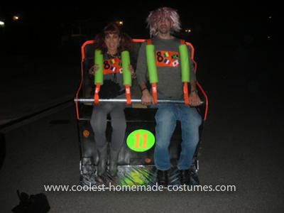 Homemade Roller Coaster Costume: This Homemade Roller Coaster Costume is a very cool costume because it shows how your hair is spiked, and is a very unique and different costume. It was Homemade Roller Coaster, Roller Coaster Costume, Illusion Costumes, Fiesta Halloween, Homemade Costume, Homemade Costumes, Cedar Point, Diy Costume, Halloween 2024