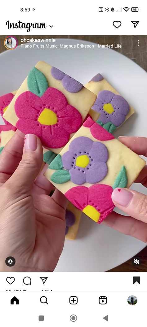 Floral Cookies, Flower Sugar Cookies, Pastel Cupcakes, Cookie Dough Balls, Creative Cookies, Flower Cookies, Cake Lover, Dough Balls, Cute Cookies