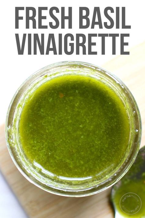 Basil Vinaigrette Dressing, Healthy Sauce Recipes, Fresh Basil Recipes, Salad Dressing Recipes Healthy, Basil Vinaigrette, Easy Salad Dressing, Basil Recipes, Salad Dressing Recipes Homemade, Condiment Recipes