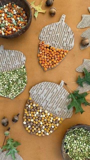 Acorn Craft, Easy Recycled Crafts, Acorn Crafts, Fall Arts And Crafts, Coal Miners, Fall Preschool, Daycare Crafts, Fall Crafts For Kids, Autumn Crafts