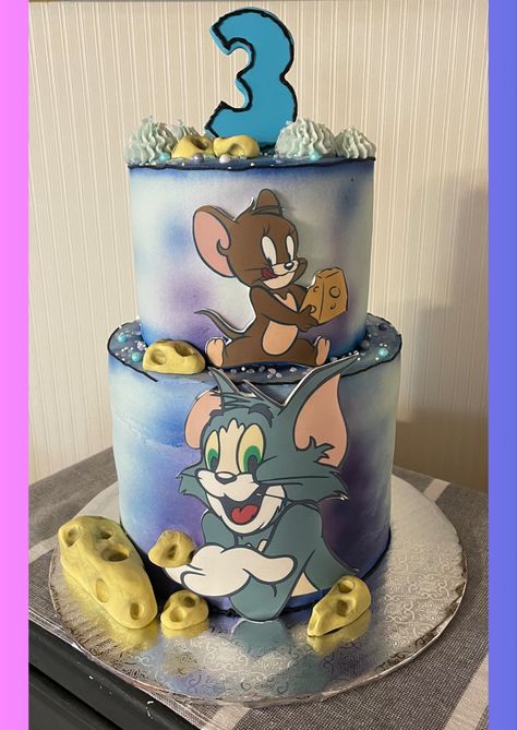 Tom And Jerry Birthday, Bon Voyage Cake, Tom And Jerry Cake, Tom Y, Tom Y Jerry, English Verbs, Floral Border Design, Occasion Cakes, Paper Crafts Diy Kids