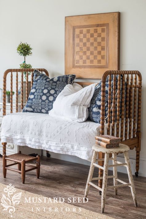 antique crib-turned-daybed - Miss Mustard Seed Antique Daybed Ideas, Jenny Lind Crib Repurpose, Antique Crib Repurpose, Vintage Crib Repurpose, Jenny Lind Crib Nursery, Crib Mattress Repurpose, Uses For Old Crib Mattress, Crib Daybed, Antique Bed Into Daybed