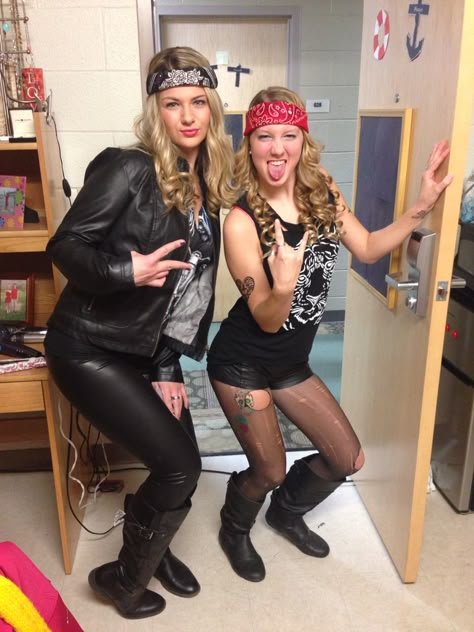 Halloween costume--biker chicks Disfraz Rock And Roll, Biker Girl Halloween Costume, Biker Girl Halloween, Rocker Halloween Costume, Rockstar Halloween Costume, Biker Girl Costume, 80s Rocker Chick, Biker Chick Costume, Biker Halloween Costume