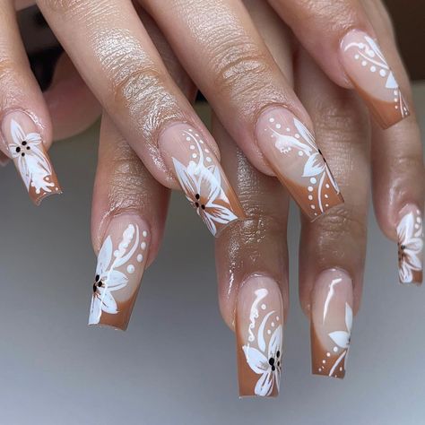 Acrylic Nail Art Ideas, Nail Art Trendy, 90s Nails, Chic Nail Art, Nails Art Designs, Colored Acrylic Nails, Nails Fashion, Nail Art Wedding, Short Acrylic Nails Designs