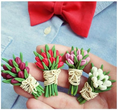 Fimo Clay Flowers, Clay Brooch Diy, Polymer Clay Magnets Ideas, Polymer Brooch, Fimo Flowers, Polymer Clay Brooch, Flowers Polymer Clay, Clay Brooch, Clay Products