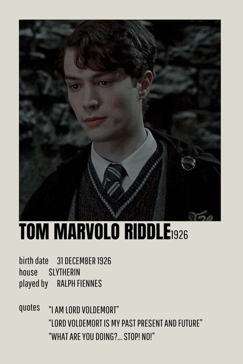 Tom Riddle Diary, Tom Marvolo Riddle, Young Tom Riddle, Harry Potter Toms, Harry Potter Character, Best Riddle, Harry Potter Wizard, Harry Potter Scene, Slytherin Harry Potter