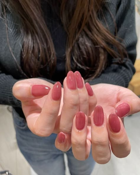 Nara Smith Nails, Coral Jelly Nails, Muted Pink Nails, Jell Nails, Flash Nails, Hello Nails, October Nails, Subtle Nails, Nagel Tips