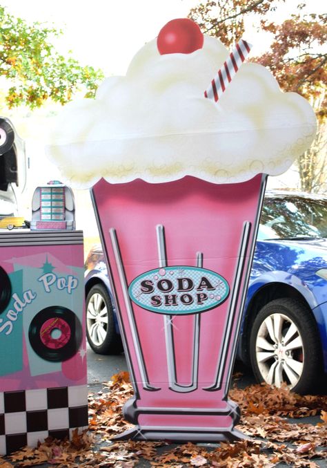 1950s Trunk Or Treat Ideas, 50 Themed Party 1950s, Soda Shop Party Decor, 50s Parade Float Ideas, Trunk Or Treat 50s Theme, Soda Shoppe Party Ideas, 50s Prom Theme, Grease Trunk Or Treat Theme, Grease Decorations