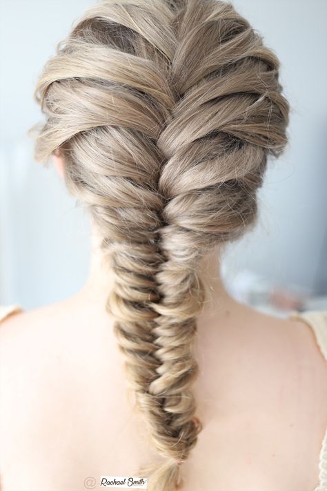 Dutch Braid Ponytail Tutorial, Hairstyles Fishtail, Plaited Ponytail, Fishtail Plait, Rope Braided Hairstyle, Fishtail Hairstyles, Elsa Hair, High Fashion Hair, Fishtail Braid Hairstyles