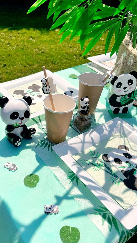 Panda Birthday Party, Panda Birthday, Birthday Party Tables, Party Table, Birthday Party Ideas, Picnic Blanket, Birthday Parties, Outdoor Blanket, Party Ideas