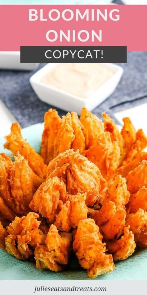 Copycat Outback Blooming Onion, Deep Fried Veggies Recipes, Copycat Outback Blooming Onion Sauce, Deep Fried Veggies, Onion Bloom Recipe, Blooming Onion Batter Recipe, Blooming Onions Recipe, Deep Fried Onion Rings, Bloomin Onion Recipe