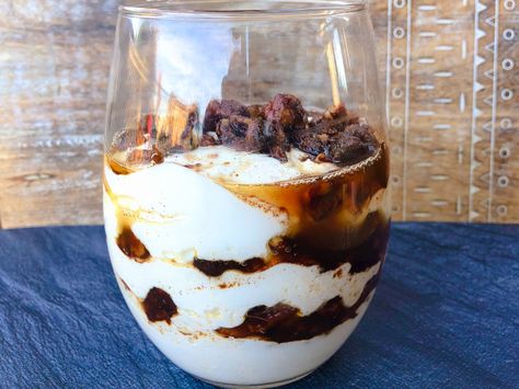 Cinnamon Roll Breakfast Parfait Cinnamon Roll Parfait, Yogurt Parfait Breakfast, Granola Yogurt Parfait, Cinnamon Roll Drizzled Granola, Granola Breakfast Ideas Yogurt Parfait, Parfait Breakfast, Sugared Pecans, Yogurt Parfait, Plain Yogurt