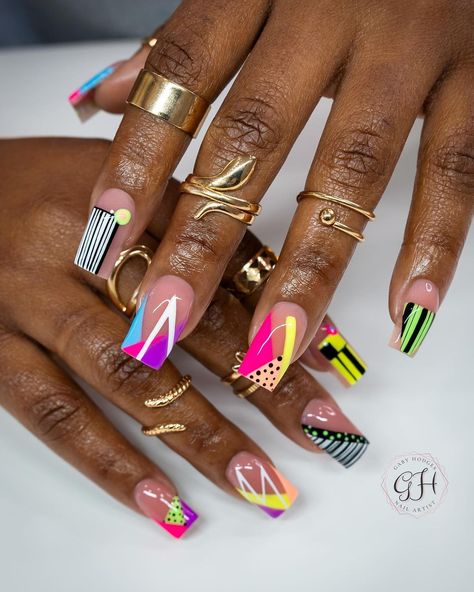 Nail Artist | Shawnee, Kansas🌻 | This set was fun 🥰🥰love fun art🎨🖌️🖌️ Art tutorials are now posted! !! Using @origennailart Brushes for Nail Art . . Don’t forget about •… | Instagram Negative Space Nail Art, Chic Nail Designs, Abstract Nail, Funky Nail Art, Nail Art Images, Abstract Nail Art, Fancy Nails Designs, Geometric Nail, Floral Nail Art