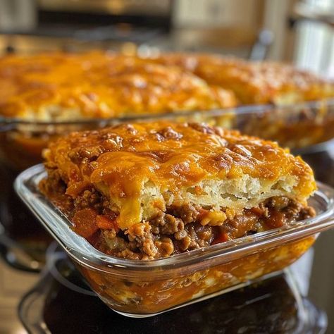 Justine Kameron Recipes | Sloppy Joe Casserole with Manwich 🥫 | Facebook Fall Recipes With Hamburger Meat, Sloppy Joe Potato Skillet, Sloppy Joe Casserole With Manwich, Easy Supper Ideas Quick Weeknight Meals, Manwich Recipe Ideas Dinners, Manwich Casserole, Manwich Recipe, Sloppy Joe Casserole, Bacon Cheeseburger Casserole