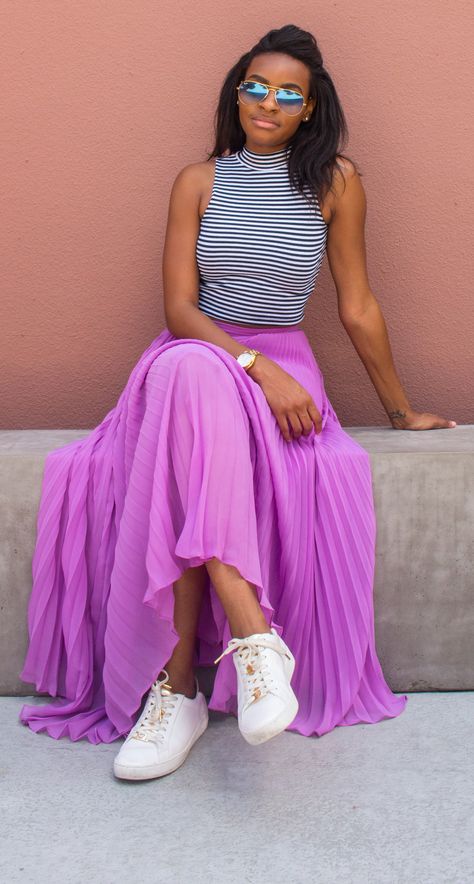 Long Skirts Casual Outfit, Cute Top And Skirt Outfit, Pleated Maxi Skirt Outfit Fall, Dusty Pink Outfit Color Combos, Maxi Skirt Sneakers, Purple Shoes Outfit, Skirt Sneakers, Tulle Skirt Dress, Color Blocking Outfits