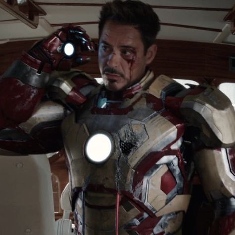 Iron Man Pfp, Ironman 1, Tony Iron Man, Tony Stank, Robert Jr, Iron Man 2008, Toni Stark, Robert Downey Jr., Robert Downey Jr Iron Man