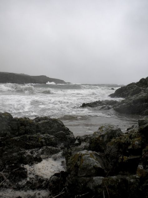 Sea Angels: Musings ............ Books and Sea priestess rituals Books And Sea, Fire And Blood, Seaside Cottage, After Life, Nature Aesthetic, Pretty Places, Video Editor, Mother Earth, Dark Aesthetic