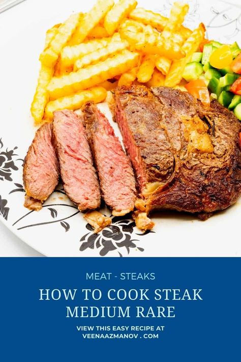 Cooking steak involves careful timing and temperature measurements. Find out how to cook a steak so it is medium rare. Steak Medium Rare, Steak On The Stove, Steak Medium, Cook Steak, Medium Rare Steak, Rare Steak, Easy Steak Recipes, Baking Decorating, Perfect Steak