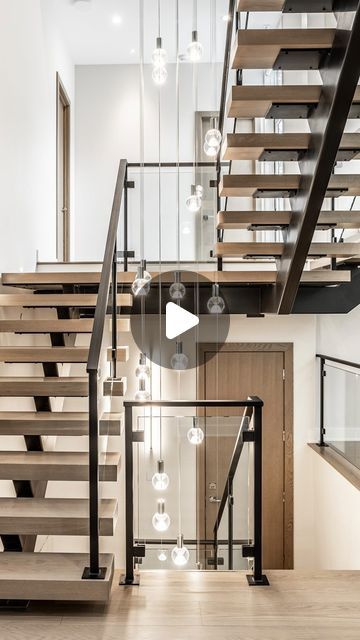 Emily Handke | Home Design | We can’t help but STAIR at this beauty all day long! ⁠
⁠
Tap to watch a highlight of these iconic, modern floating stairs. ⁠
⁠... | Instagram Iron Staircase Railing, Iron Staircase, Floating Stairs, Staircase Railings, Houses Interior, Modern Houses Interior, Modern Staircase, Modern Houses, Staircase Design