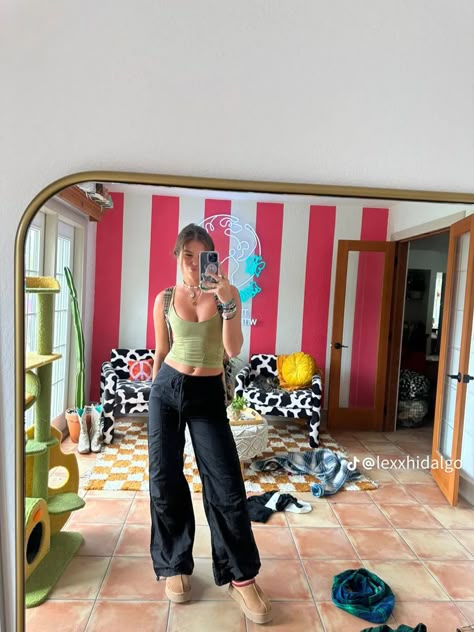 Lexi Hidalgo Outfits Aesthetic, Lex Hidalgo Outfits, Lexi Hidalgo Fits, Lex Hildago, Lexi Hildago Outfits, Lexi Hidalgo Winter Outfits, Lexi Hidalgo Workout Outfits, Lexi Hidalgo Hiking, Lexi Hidalgo Outfits