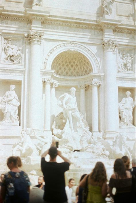 Taken in Rome on 35 mm film Rome Film Photography, Rome On Film, Roma Aesthetic, Belly Summer, Rome Vintage, Rome Aesthetic, Rome Photography, Photo Boots, 35 Mm Film