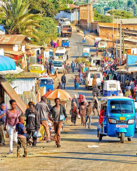 Harar Ethiopia, Etsy Aesthetic, Africa Landscape, Ethiopia Travel, Ethiopian Culture, Coast Aesthetic, African Continent, Addis Ababa, Underwater Photos