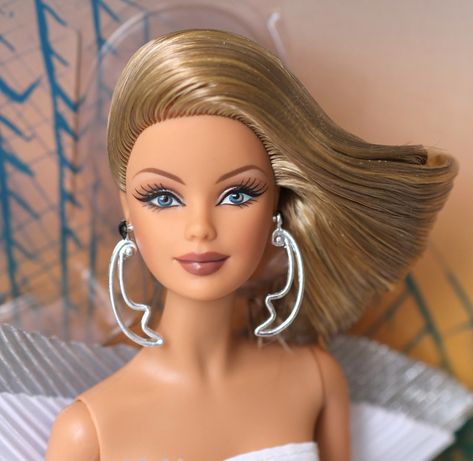 https://flic.kr/p/9WAgvg | DotW Landmark Coll. Sydney Opera House Barbie 2011 Sidney Opera, Goddess Of The Sun, House Barbie, Happy Holidays Barbie, Cafe Society, 15 April, Fao Schwarz, Face Mold, Im A Barbie Girl