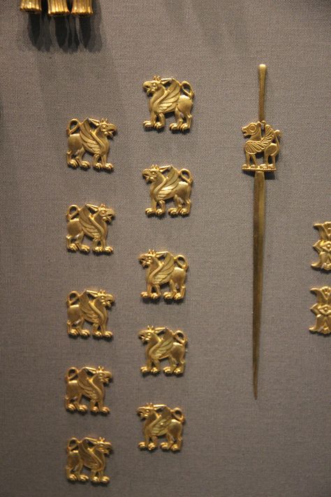 Scythian Gold | Treasure Gallery, Altes Museum, Berlin, Germ… | Flickr Scythian Jewelry, Scythian Art, Scythian Gold, Slavic Jewelry, Persian Jewelry, Gold Jewelry Ideas, Ancient Future, Gold Treasure, Antique Things