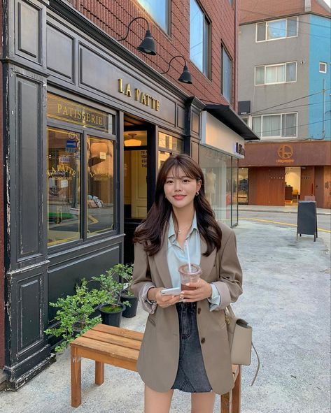 대학생 스타일, Korean Spring Outfits, Blazer Outfits Casual, Office Outfits Women, Kawaii Fashion Outfits, Casual Day Outfits, Classy Work Outfits, Korean Girl Fashion, Fashion Capsule