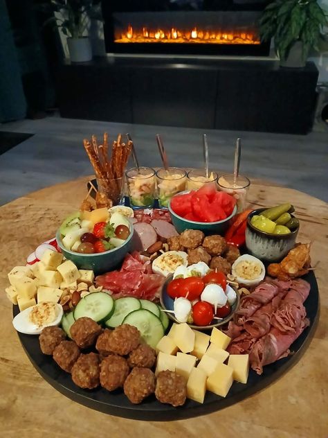 Healthy Tapas, Food Appetizers, Party Food Appetizers, Party Food, Appetizer Recipes, Diner, Food And Drink, Snacks, Drinks