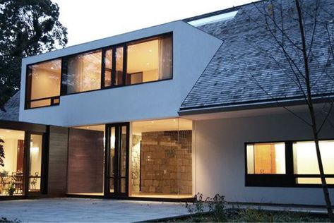 greenwich-house-1 Julian King, Bungalow Conversion, Dormer Bungalow, Greenwich House, Bungalow Extensions, Sloped Roof, Bungalow Renovation, Roof Extension, Bungalow Exterior