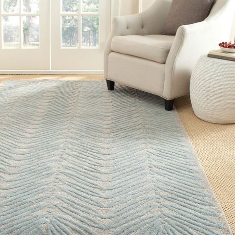 Martha Stewart Rug, Blue Safavieh Rug, Viscose Rug, Green Area Rugs, Transitional Design, Hand Tufted Rugs, Blue Ivory, Living Room Carpet, Indoor Rugs, Online Home Decor Stores