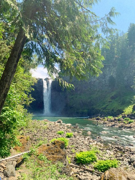 Fate Aesthetic, Falls Aesthetic, Washington Nature, Landscape Waterfall, Snoqualmie Falls, Adventure Landscape, Outdoor Aesthetic, Waterfall Hikes, Mountain River