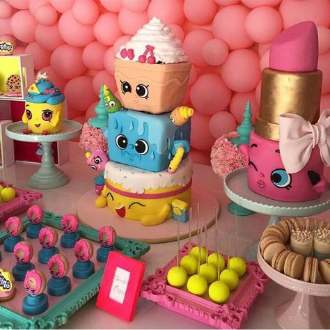 shopkins birthday party cakes Shopkins Birthday Party Cake, Cupcakes Bonitos, Shopkins Birthday Cake, Shopkins Bday, Shopkins Cake, Shopkins Birthday Party, Shopkins Party, Shopkins Birthday, Cakes And Cupcakes