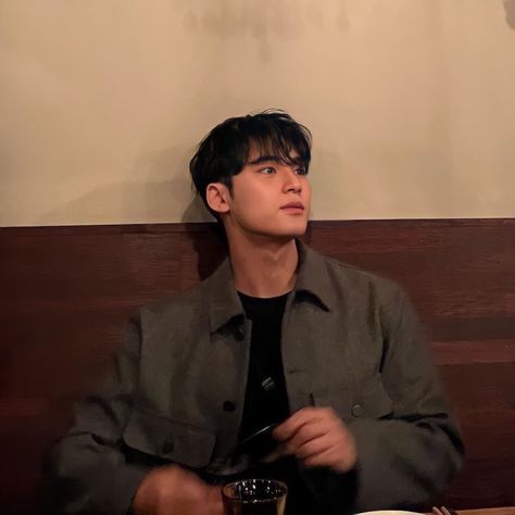 Mingyu Henggarae, Mingyu Boyfriend Material, Mingyu Boyfriend, Mingyu Svt, Kim Min Gyu, Seventeen The8, Frat Boy, Mingyu Seventeen, Aesthetic Boy