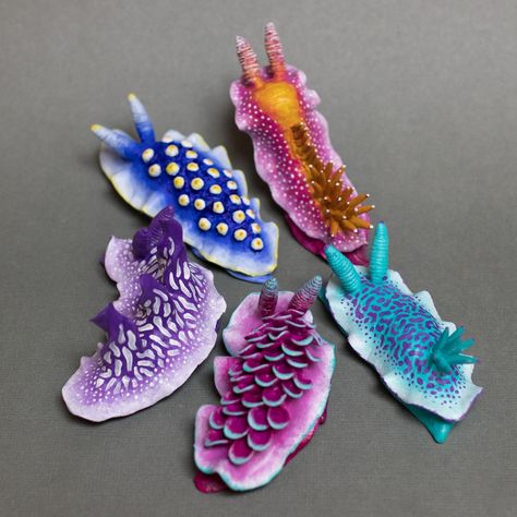 Stephanie Kilgast, Sea Sculpture, Sea Slugs, Sea Slug, Cute Polymer Clay, Ceramics Pottery Art, Ceramics Projects, Clay Art Projects, Cute Clay