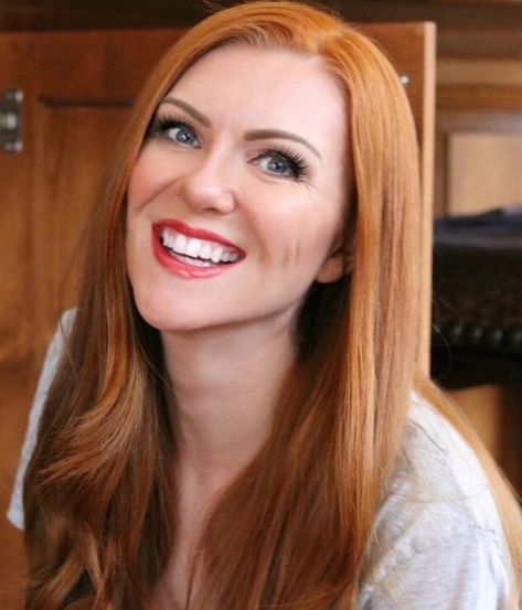 Beautiful Oblivion, Jamie Mcguire Books, Jamie Mcguire, Beautiful Disaster, Tulsa Oklahoma, Famous Books, The Net, Height And Weight, Net Worth