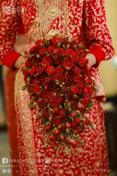 Dressed by Inba Kandyan Bridesmaid, Red Flower Bouquet, Flower Garland Wedding, Red Bouquet, Flower Garland, Wedding Saree, Garland Wedding, Flower Garlands, Bridal Bouquets