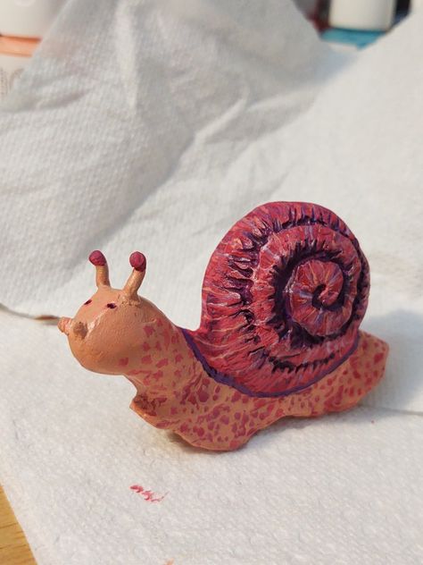 Snail Pinch Pot, Air Dry Clay Snail, Snail Pottery, Snail Clay, Coil Projects, Ceramic Snail, Garden Snail, Club Activities, Cute Snail