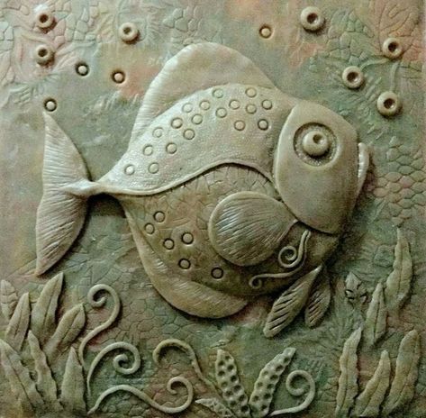 Clay Bas Relief, Relief Clay Sculpture, Relief Sculpture Clay, Relief Sculpture Ideas, Clay Relief Sculpture, Clay Relief Tiles, Relief Pottery, Clay Relief, Sculpture Plaster