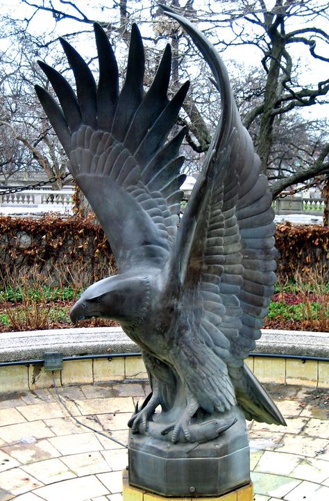 Iron Eagle | Statue of an eagle in Grant Park off Michigan A… | Flickr Garden Statues For Sale, Iron Eagle, Aigle Royal, Eagle Statue, Symbol Of Freedom, Eagle Pictures, Statues For Sale, Grant Park, Michigan Avenue