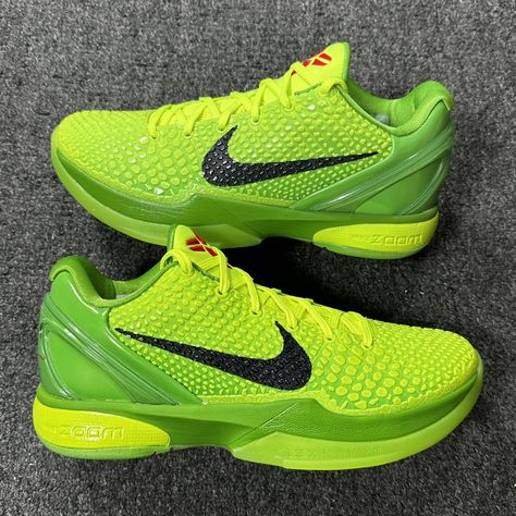 Nike Kobe 6 Grinch 429659 701 Kobe Basketball Shoes, Kobe Grinch Shoes, Kobe's Shoes, Basketball Wishlist, Kobe 6 Shoes, Nike Basketball Shoes Kobe, Kobe Grinch, Kobe 6 Grinch, Grinch Shoes