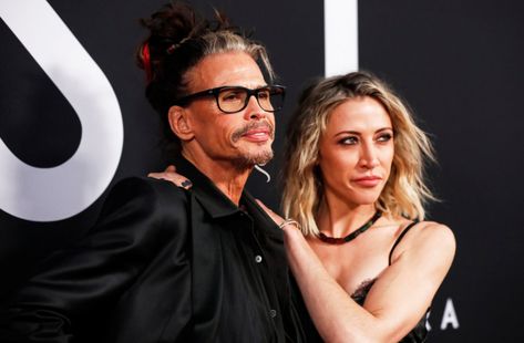 Steven Tyler, 71, is joined by girlfriend Aimee Preston, 32, for 'Ad Astra' premiere - AOL Entertainment Aimee Preston, Steven Tyler Wife, Steven Tyler Photoshoot, Steven Tyler Girlfriend, Steven Tyler Black And White, Steven Tyler Video, Red Studio, Ad Astra, Joe Perry