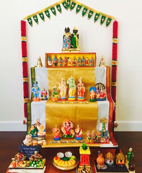 Diwali Bommala Koluvu Ideas, Navarathri Golu Ideas, Golu Decoration Ideas, Dasara Decoration Ideas At Home, Navaratri Golu, Return Gift Ideas, Simple Stage Decorations, Navratri Wishes, Diwali Decoration Items